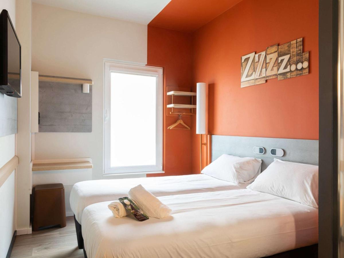 Ibis Budget Madrid Aeropuerto Exteriör bild
