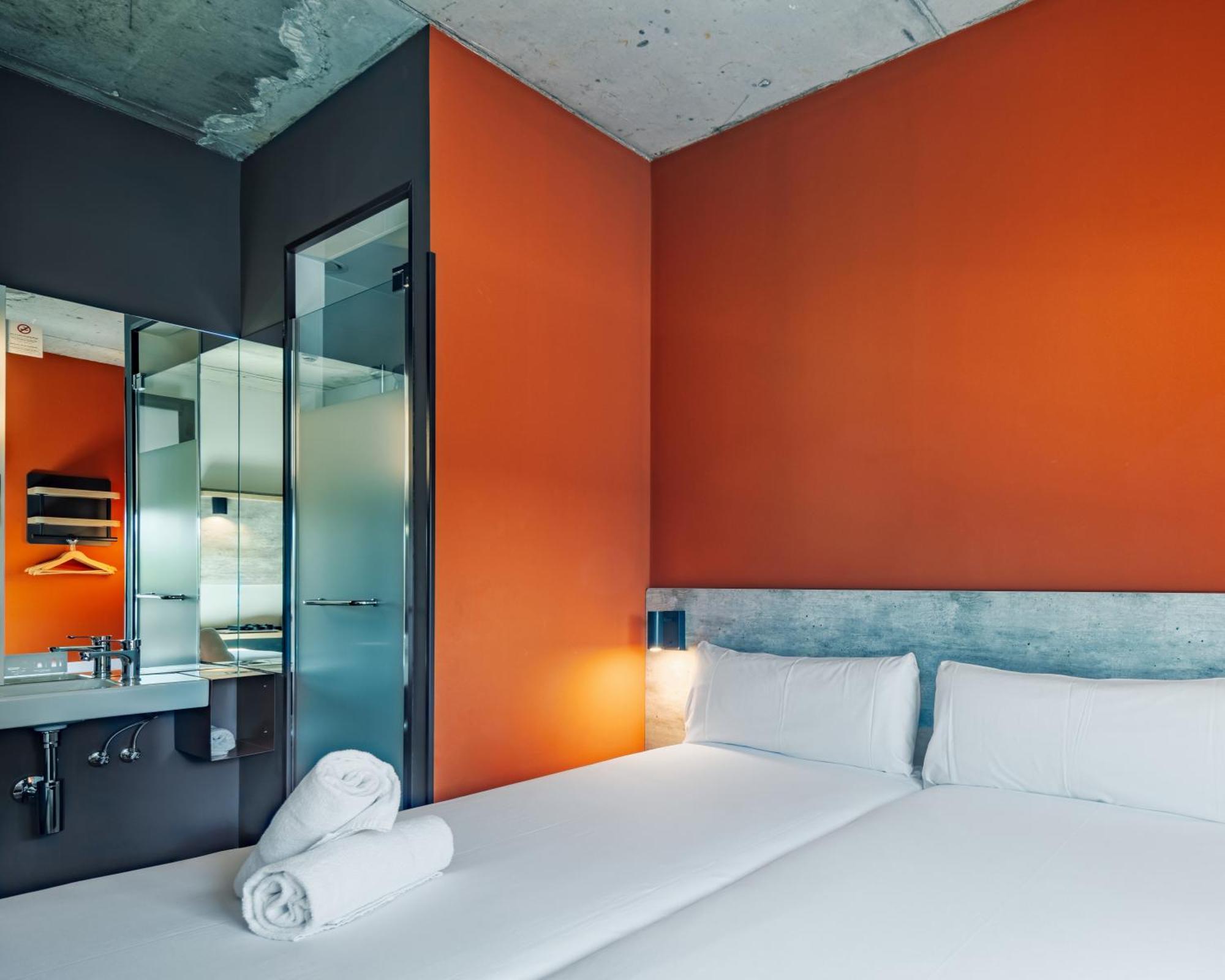 Ibis Budget Madrid Aeropuerto Exteriör bild