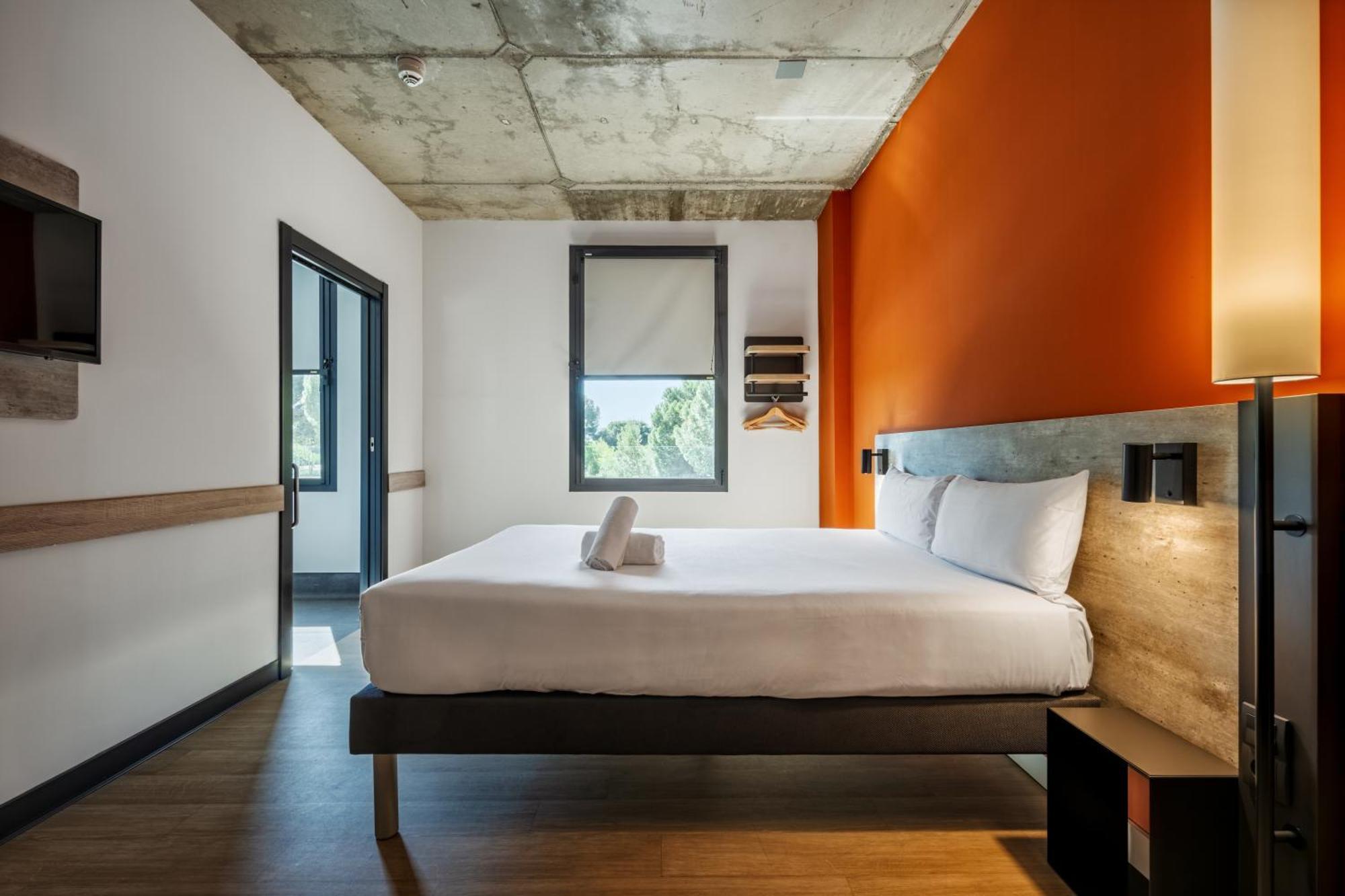 Ibis Budget Madrid Aeropuerto Exteriör bild