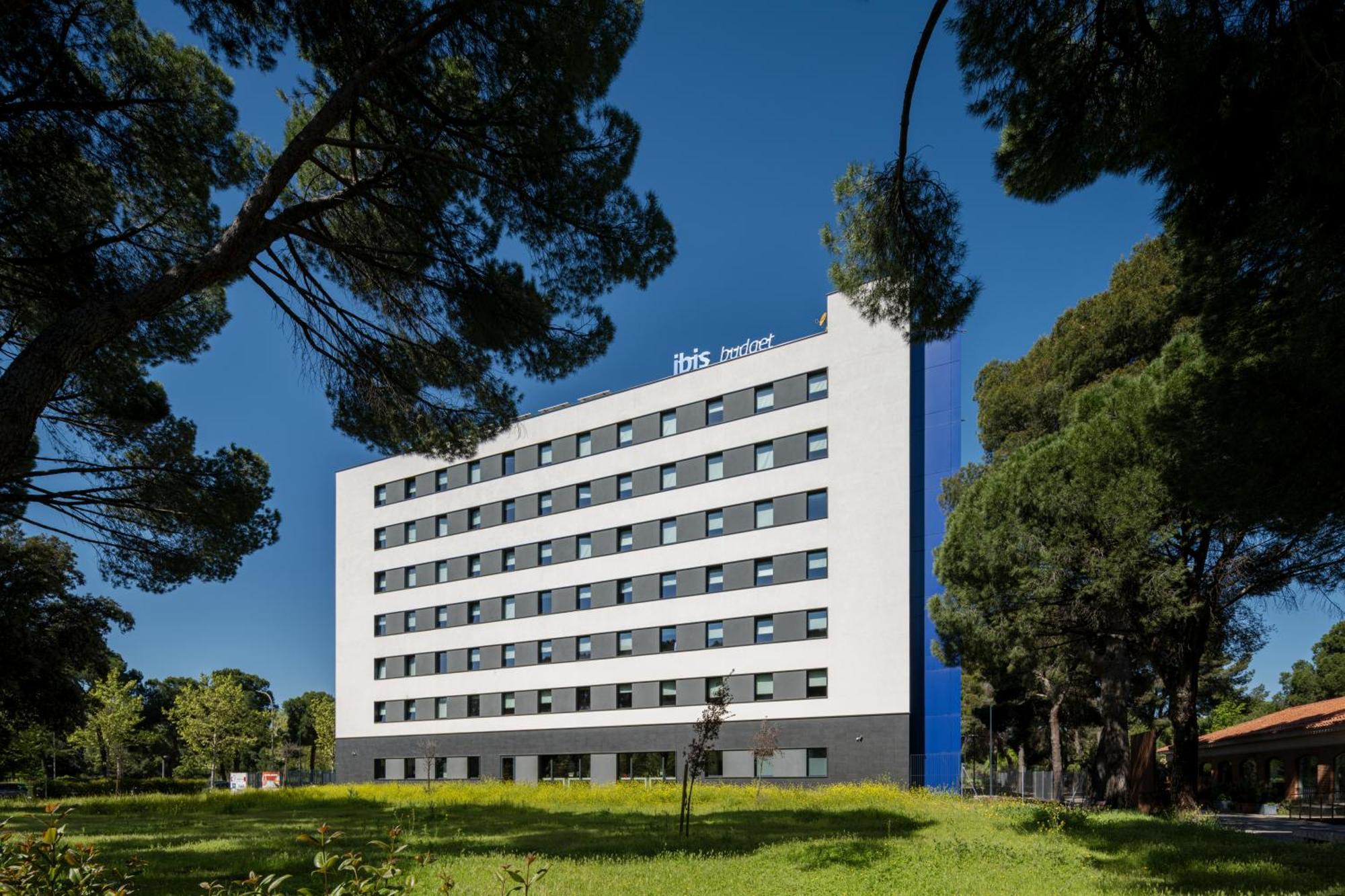 Ibis Budget Madrid Aeropuerto Exteriör bild